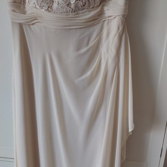 Beautiful mother of bride dress wedding size 14w Champagne color - Picture 5 of 9